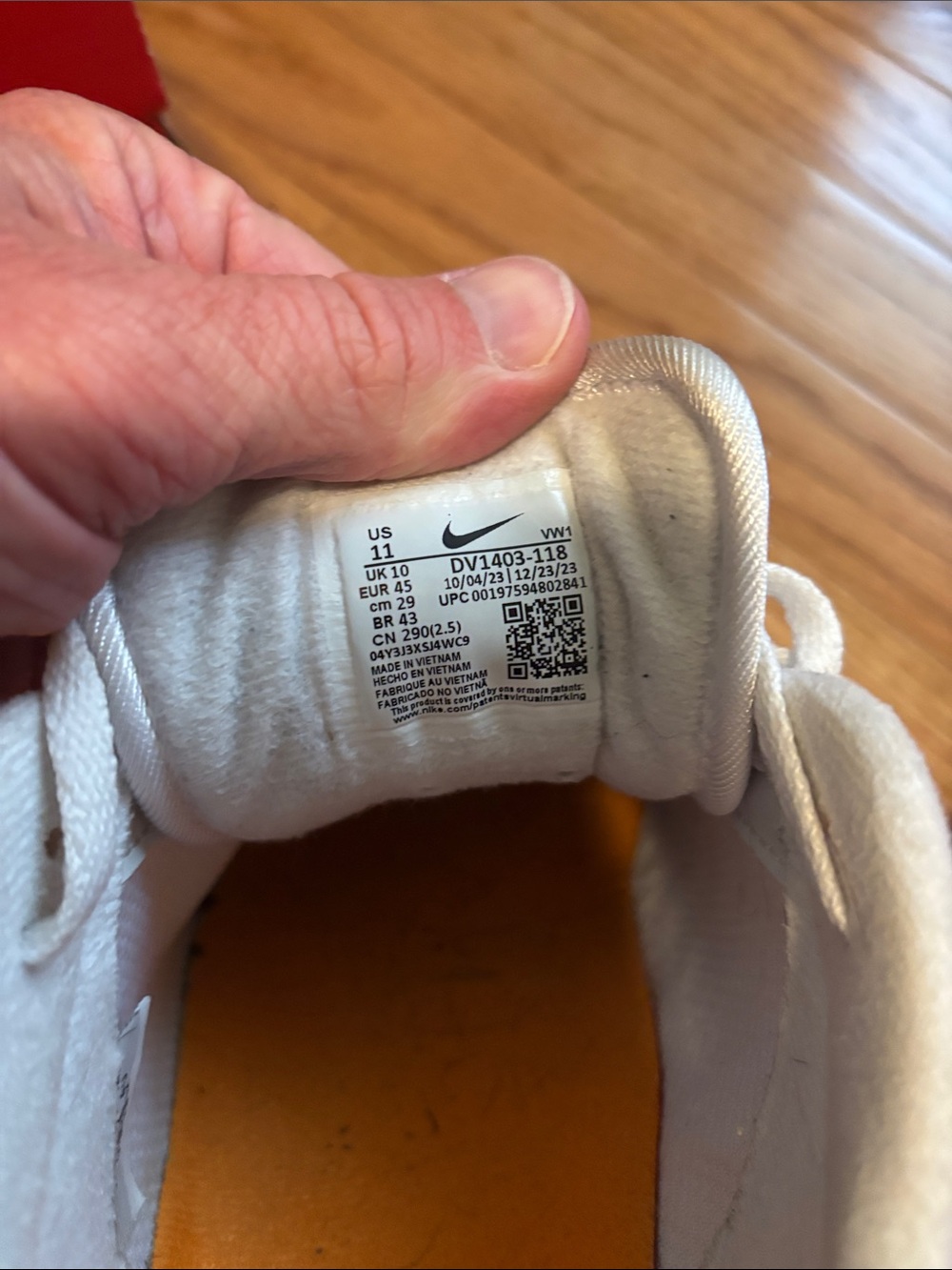 Nike Air Max '86 OG golf White and Orange Low-Top Sneakers - Picture 10 of 11